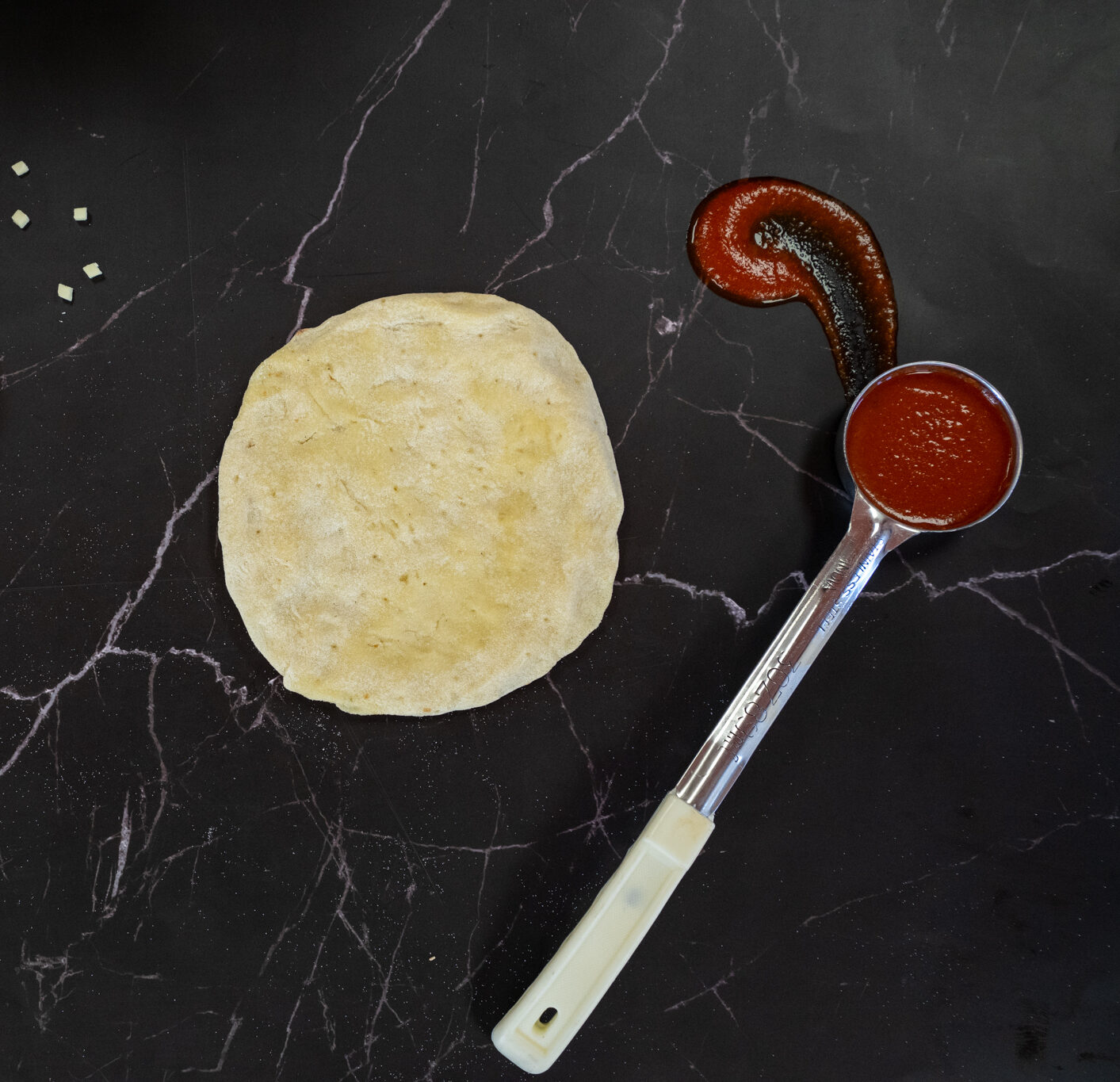 Pizza base 20cm 64pc + Sauce